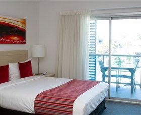 Jephson Hotel - Tourism Guide 3