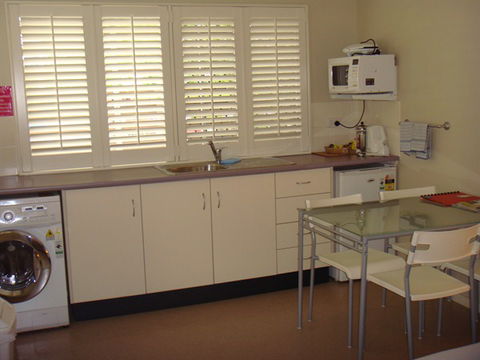 Brisbane Street Studios - Tourism Guide 3