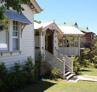 Minto Guest House - Tourism Guide