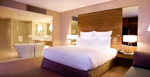 Hilton Brisbane - Tourism Guide 2