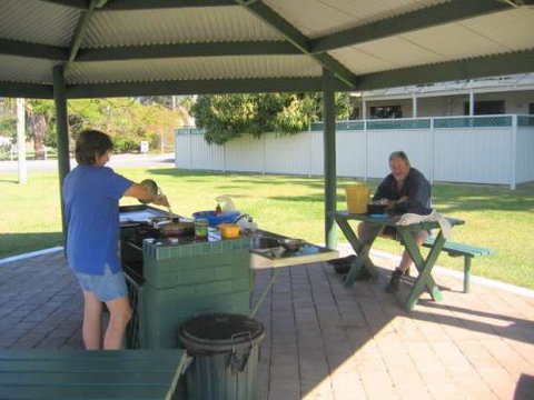Greenhills Caravan Park - Tourism Guide 4