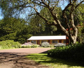 Twelve Apostles Motel & Country Retreat - Tourism Guide 0