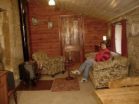 Colonial Cottages Of Ross - Historic Hudson Cottage - Tourism Guide 0