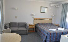 Abel Tasman Motel - Batehaven - Travel Agents 0