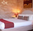 Anchor Bay Motel - Travel Search