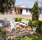 Colonial Motel and Apartments - Tourism Guide
