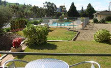 Garden Motor Inn (Golden Chain) - Gundagai - Travel Search 0