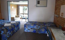 Jacaranda Motor Lodge - South Grafton - Travel Agents 1
