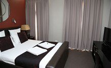 The Clarendon Hotel - Newcastle - Tourism Guide 8