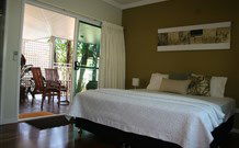 Aarons At Byron - - Travel Agents 0