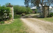 Air B And B Garden Studio - Tourism Guide 6