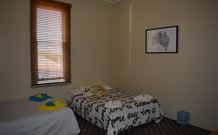 Argyle Hotel Maclean With CaneCutters Bar And Grill - Tourism Guide 3