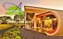Artisans ...on The Hill Bed And Breakfast - Tourism Guide 0