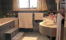 A Sunset View Bed And Breakfast - Tourism Guide 1