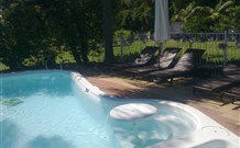 Wamberal Cottage - Tourism Guide 0