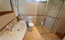 Bromyard Cottage - Travel Agents 5