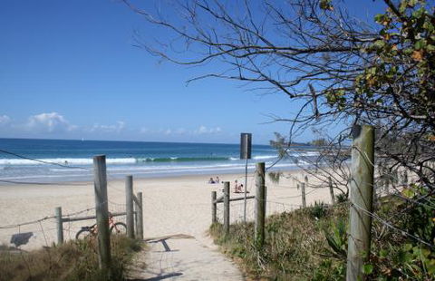 Alex Beach Cabins And Tourist Park - Tourism Guide 13