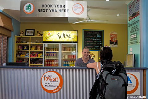 Coffs Harbour YHA - Tourism Guide 7