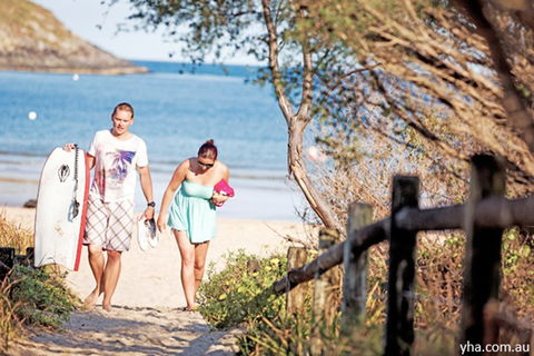 Coffs Harbour YHA - Tourism Guide 9