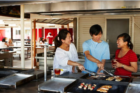 Ayers Rock - Outback Pioneer Lodge - Tourism Guide 8