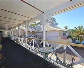Alexandra Park Motor Inn - Tourism Guide 1