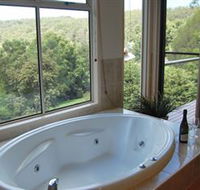 Ravensbourne Escape - Tourism Guide