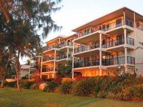 Rose Bay Resort - Tourism Guide 0