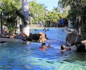 Aussie Outback Oasis Cabin And Van Village - Cruises Travel 0