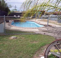 Warwick Motor Inn - Cruises Travel