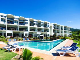 Beachside Magnetic Harbour Apartments - Tourism Guide 0