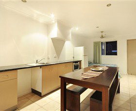 Airlie Beach Motor Lodge - Travel Agents 1