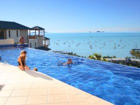 Pinnacles Resort - Cruises Travel 1
