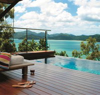 qualia - Tourism Guide