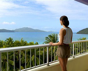 Hamilton Island Reef View Hotel - Tourism Guide 0