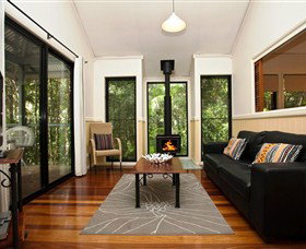 Cedar Creek Lodges At Thunderbird Park - Tourism Guide 0