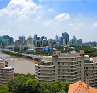 Hillcrest Apartment Hotel - Tourism Guide