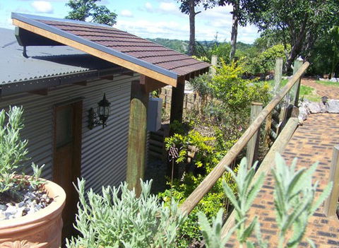 At Remingtons B & B Private Cottages  - Travel Agents 3