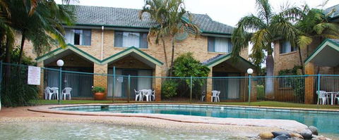 Aqua Villa Holiday Apartments - Tourism Guide 0
