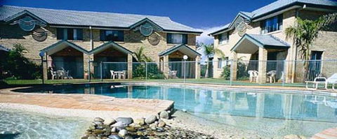 Aqua Villa Holiday Apartments - Tourism Guide 3