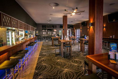 Gap View Hotel - Travel Search 9