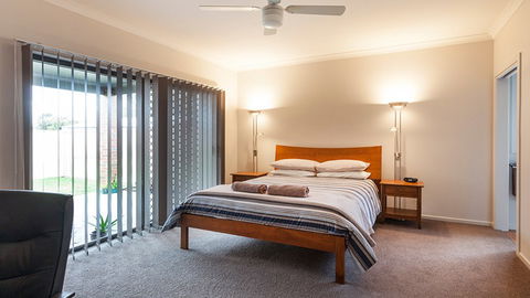 BEST WESTERN Aspen And Apartments - Tourism Guide 4