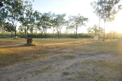 The Bark Hut Inn - Tourism Guide 17