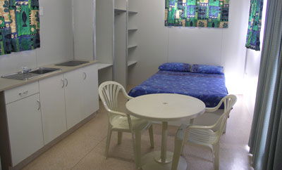Blue Dolphin Caravan Park And Holiday Village - Tourism Guide 2