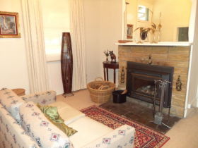 Stone Cottage - Tourism Guide 1