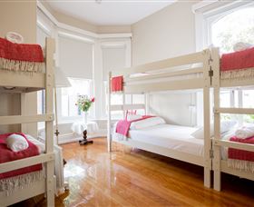 Montacute Boutique Bunkhouse - Travel Search 1