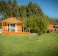 Maydena Country Cabins Accommodation  Alpaca Stud - Tourism Guide
