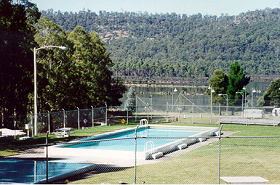 Wayatinah Lakeside Caravan Park - Cruises Travel 0