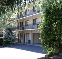 Grosvenor Court Apartments - Tourism Guide