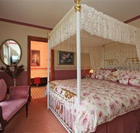 Moonlight Bay BB Guest House - Travel Agents