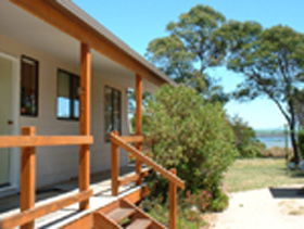 Alluvion Beach Cottage - Tourism Guide 0